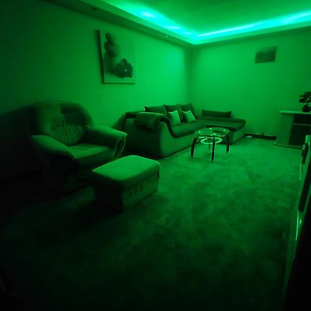 Maxx Lake Apart Bacău Exterior foto