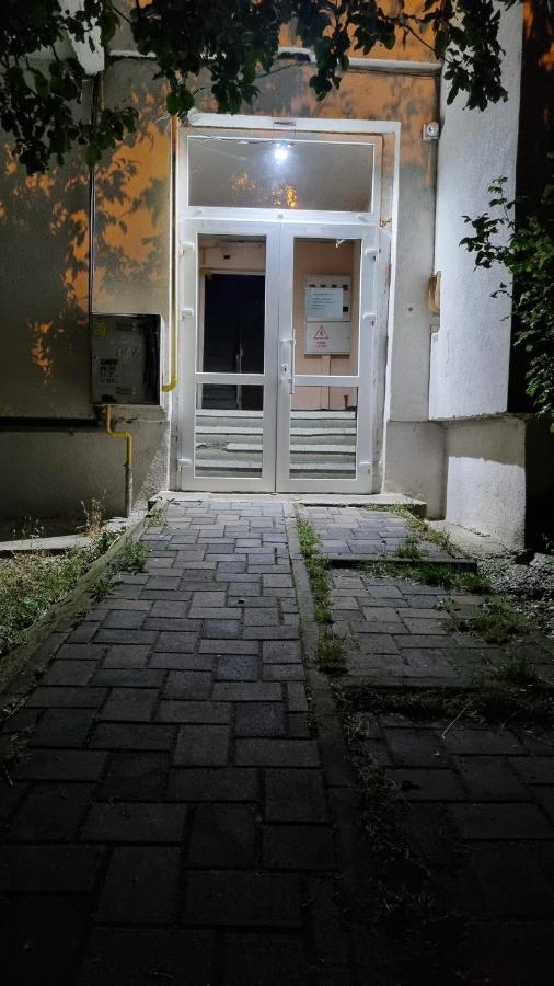 Maxx Lake Apart Bacău Exterior foto
