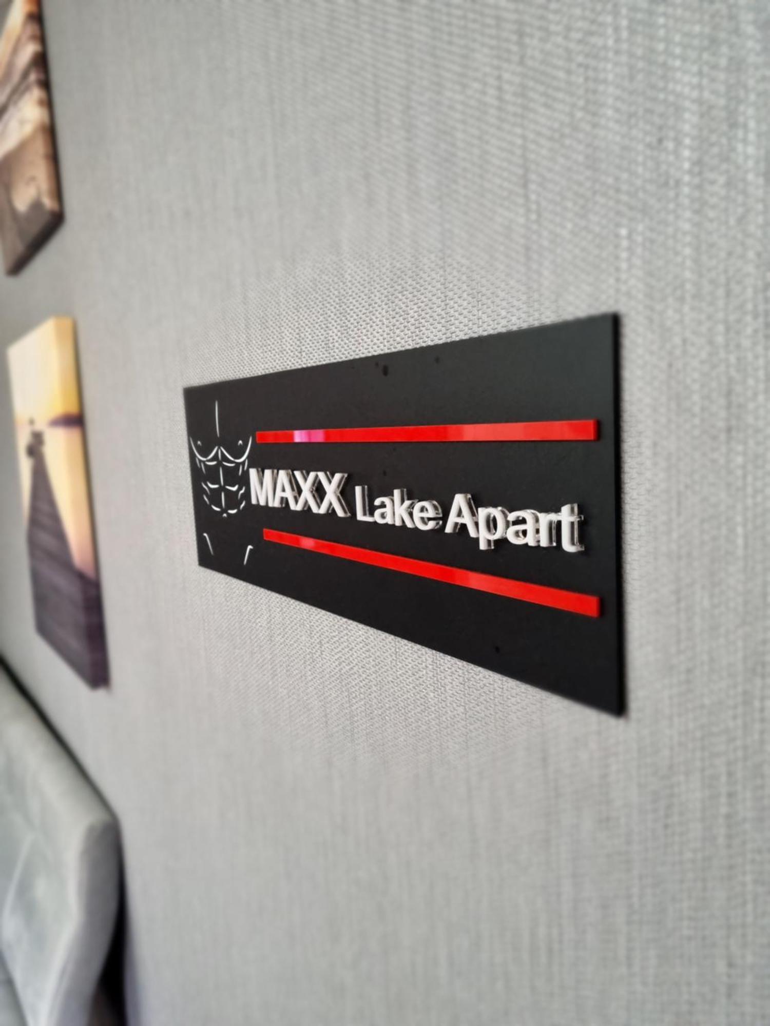 Maxx Lake Apart Bacău Zimmer foto
